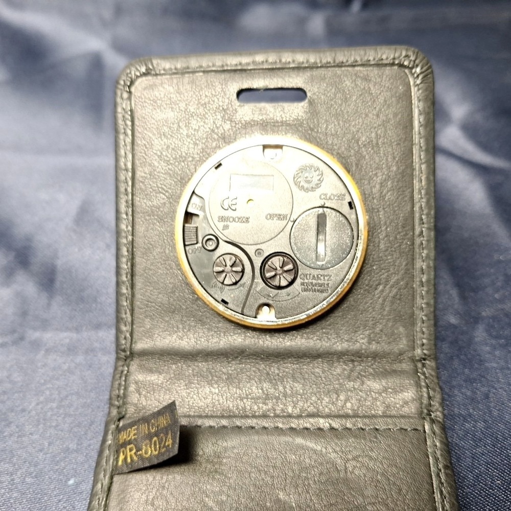 FOSSIL TRAVEL CLOCK BLACK LEATHER CASE Vintage Folding Retro Working - Picture 7 of 13